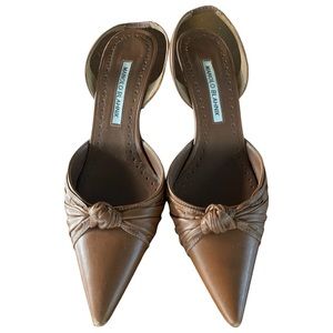 Preloved Brown Manolo Blahnik Kitten Heels - Size 38.5